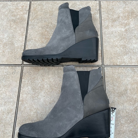 SOREL After Hours Chelsea Wedge Ankle Booties - Picture 13 of 13